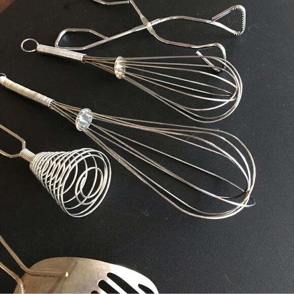 Vintage Variety Stainless Steel Kitchen Handheld Tools 6 Piece - Picture 12 of 16